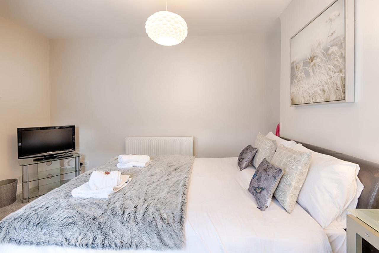 Willows-Cardiff Guest House Esterno foto